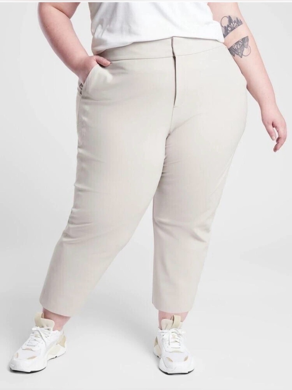 Athleta Stellar Straight Crop Pant Beige Women’s 26